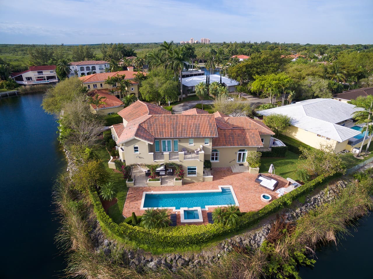 Roofing Contractor West Bradenton 